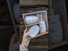 Набор аксессуаров для ванной BonaDi белый с Золотом 851-324 3 предмета 851-324 video 0