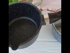 Ковш 1.3 л 16 см Edenberg с гранитным покрытием и крышкой EB-8043 video 0