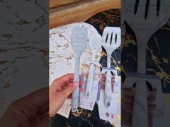 Силиконовая лопатка серая MR1153 video 1