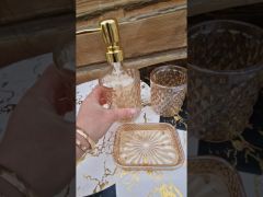 Набор аксессуаров S&T "Аргайл янтарь" для ванной комнаты 3 предмета (888-156) video 0